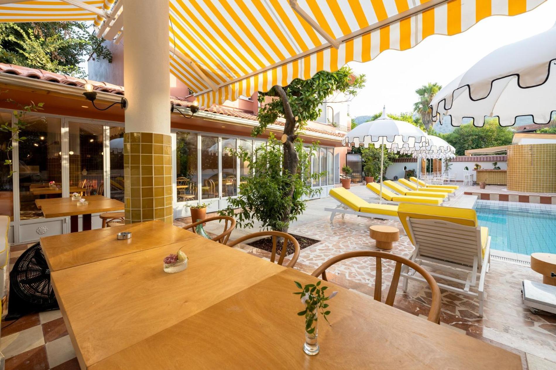 Yonca Anjelika Otel เกอเจค ภายนอก รูปภาพ